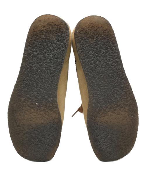 CLARKS（クラークス）CLARKS (クラークス) ワラビーシューズ ベージュ サイズ:25.5の古着・服飾アイテム