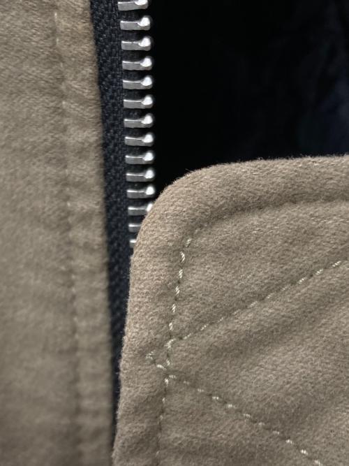 DIESEL（ディーゼル）DIESEL (ディーゼル) ジッパーデザイン キルティングブルゾン カーキ×ブラック サイズ:SIZE XSの古着・服飾アイテム