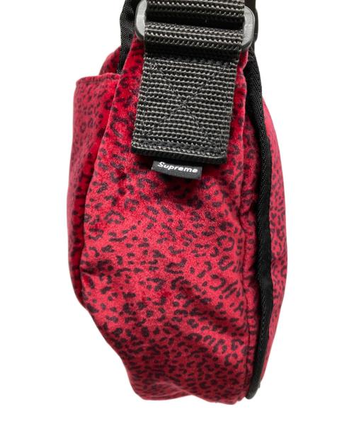 SUPREME（シュプリーム）SUPREME (シュプリーム) Velvet Small Messenger Bag レッドの古着・服飾アイテム
