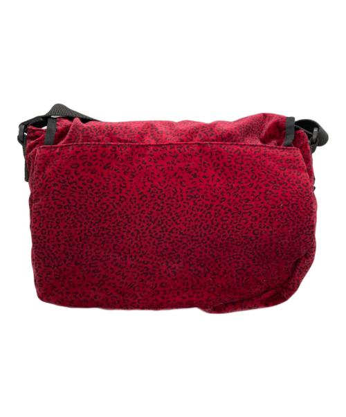 SUPREME（シュプリーム）SUPREME (シュプリーム) Velvet Small Messenger Bag レッドの古着・服飾アイテム