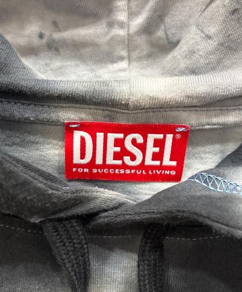 DIESEL（ディーゼル）DIESEL (ディーゼル) プルオーバーパーカー グレー サイズ:Mの古着・服飾アイテム