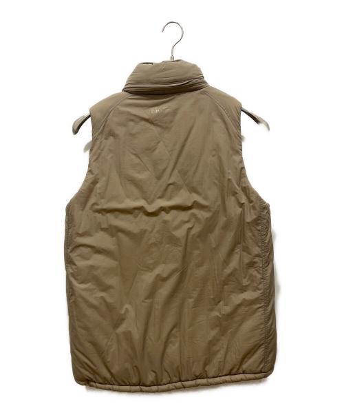 WILD THINGS（ワイルドシングス）WILD THINGS (ワイルドシングス) FRAMeWORK (フレームワーク) 別注モンスターパーカーベスト ベージュ サイズ:SIZE Freeの古着・服飾アイテム