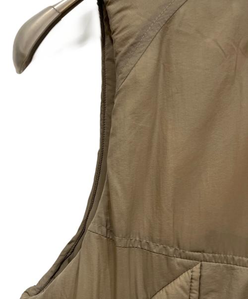 WILD THINGS（ワイルドシングス）WILD THINGS (ワイルドシングス) FRAMeWORK (フレームワーク) 別注モンスターパーカーベスト ベージュ サイズ:SIZE Freeの古着・服飾アイテム