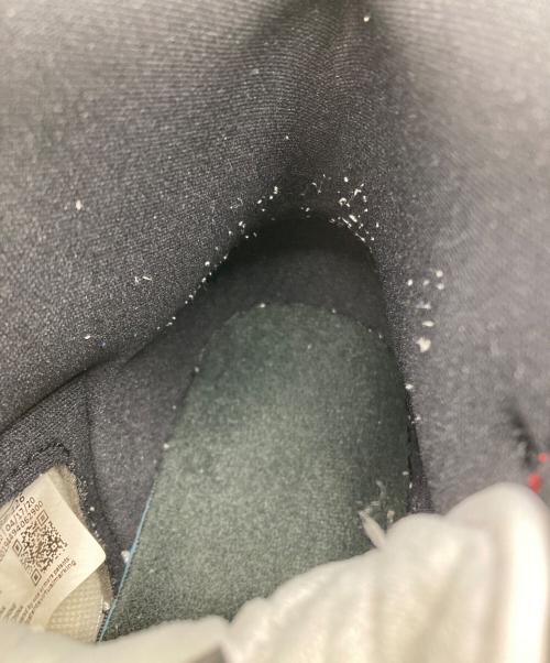 NIKE（ナイキ）NIKE (ナイキ) ハイカットスニーカー グレー×レッド サイズ:SIZE 28cmの古着・服飾アイテム