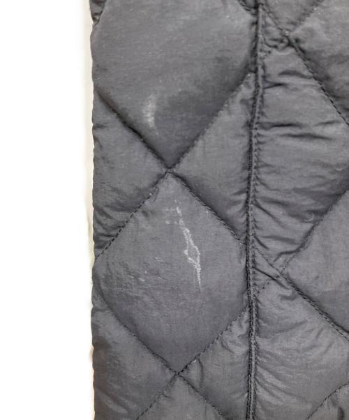 Gymphlex（ジムフレックス）Gymphlex (ジムフレックス) キルティングダウン カラーレスコート ブラック サイズ:SIZE 14の古着・服飾アイテム