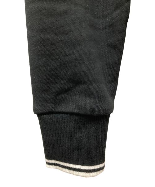 FRED PERRY（フレッドペリー）FRED PERRY (フレッドペリー) Crew Neck Sweatshirt ブラック サイズ:SIZE Sの古着・服飾アイテム