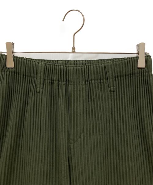 HOMME PLISSE ISSEY MIYAKE（オム プリッセ イッセイ ミヤケ）HOMME PLISSE ISSEY MIYAKE (オム プリッセ イッセイ ミヤケ) ストレートプリーツパンツ カーキ サイズ:1の古着・服飾アイテム