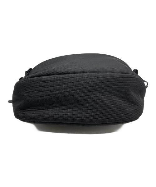 AER（エアー）Aer (エアー) Day Sling 3 ブラックの古着・服飾アイテム