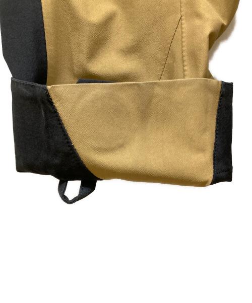 THE NORTH FACE（ザ ノース フェイス）THE NORTH FACE (ザ ノース フェイス) Mountain Jacket　マウンテンジャケット ベージュ×ブラック サイズ:SIZE Lの古着・服飾アイテム