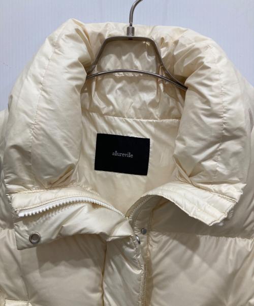 allureville（アルアバイル）allureville (アルアバイル) ライトタフタショートダウンベスト ベージュ サイズ:2の古着・服飾アイテム