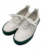 CELINEセリーヌ）の古着「180° スニーカー」｜アイボリー×グリーン