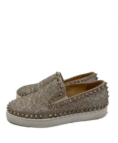 Christian Louboutin（クリスチャン・ルブタン）Christian Louboutin (クリスチャン・ルブタン) スタッズスリッポン グレー サイズ:SIZE 37の古着・服飾アイテム