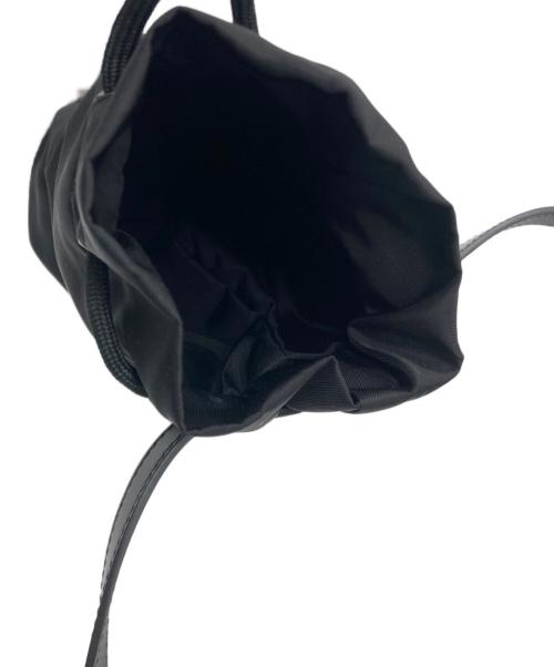 Ferragamo（フェラガモ）Ferragamo (フェラガモ) ナイロンベルトバッグ ブラックの古着・服飾アイテム