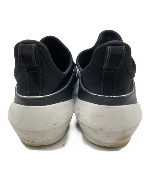 Salvatore Ferragamo（サルヴァトーレ フェラガモ）Salvatore Ferragamo (サルヴァトーレ フェラガモ) NILEガンチーニスニーカー ブラック×ホワイト サイズ:SIZE 8 1/2の古着・服飾アイテム