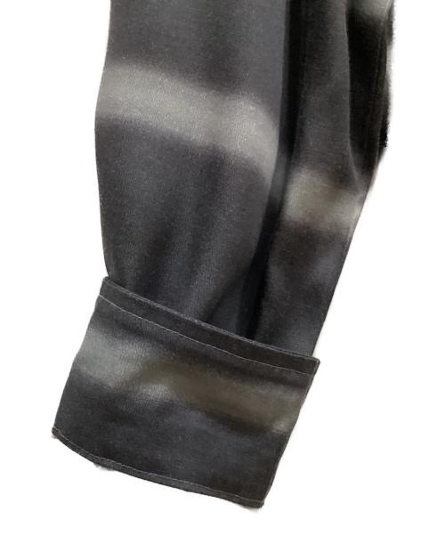 DIESEL（ディーゼル）DIESEL (ディーゼル) グラディーションシャツ グレー サイズ:Sの古着・服飾アイテム