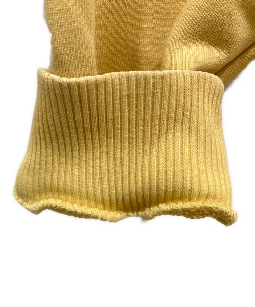 moussy（マウジー）moussy (マウジー) SOPH. F.C.R.B by KYNE クルーネックスウェット イエロー サイズ:FREEの古着・服飾アイテム