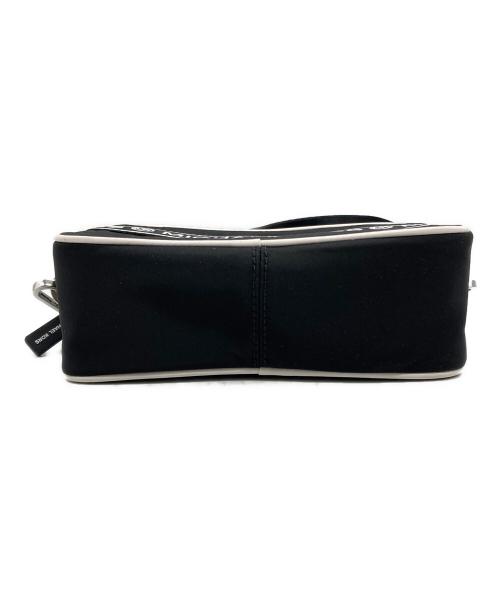 MICHAEL KORS（マイケル・コース）MICHAEL KORS (マイケル・コース) ショルダーバッグ ブラック×ホワイトの古着・服飾アイテム