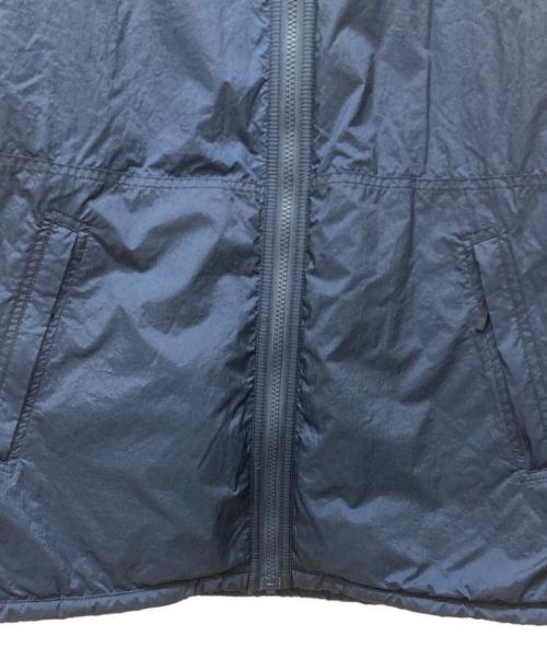 THE NORTH FACE（ザ ノース フェイス）THE NORTH FACE (ザ ノース フェイス) リバーシブルエクストリームパイルフリースジャケット ベージュ×ネイビー サイズ:SIZE Mの古着・服飾アイテム