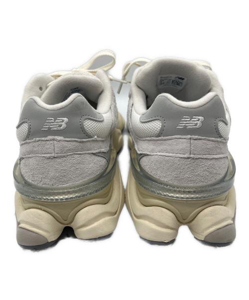 NEW BALANCE（ニューバランス）NEW BALANCE (ニューバランス) ローカットスニーカー ホワイト サイズ:SIZE 24.5cmの古着・服飾アイテム