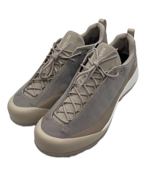 ARC'TERYX（アークテリクス）ARC'TERYX (アークテリクス) KONSEAL LT ベージュ サイズ:24.5ｃｍの古着・服飾アイテム