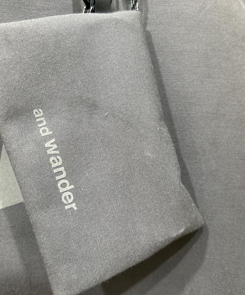and wander（アンドワンダー）and wander (アンドワンダー) PE/CO tote bag グレーの古着・服飾アイテム