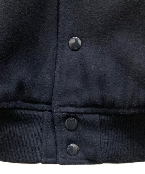 AVIREX（アヴィレックス）AVIREX (アヴィレックス) スタジャン ネイビー×ベージュ サイズ:SIZE Lの古着・服飾アイテム