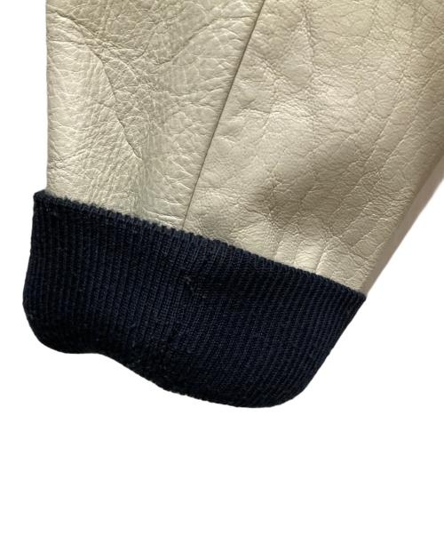 AVIREX（アヴィレックス）AVIREX (アヴィレックス) スタジャン ネイビー×ベージュ サイズ:SIZE Lの古着・服飾アイテム