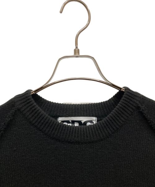 CDG（シーディージー）CDG (シーディージー) サイドスリットバックロゴニット ブラック サイズ:Mの古着・服飾アイテム