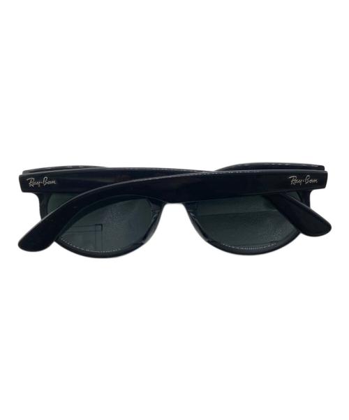 RAY-BAN（レイバン）RAY-BAN (レイバン) WAYFARER OVAL ブラック サイズ:53□22 150の古着・服飾アイテム