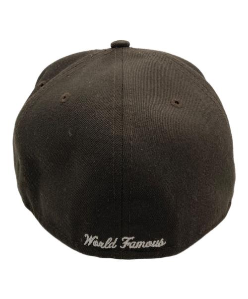 SUPREME（シュプリーム）Supreme (シュプリーム) New Era (ニューエラ) NO COMP BOX LOGO ブラウン サイズ:7 3/8の古着・服飾アイテム