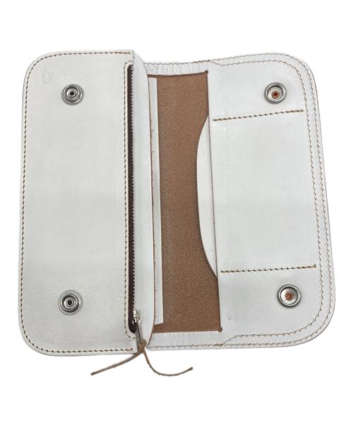 RED MOON（レッドムーン）RED MOON (レッドムーン) 長財布 ホワイトの古着・服飾アイテム