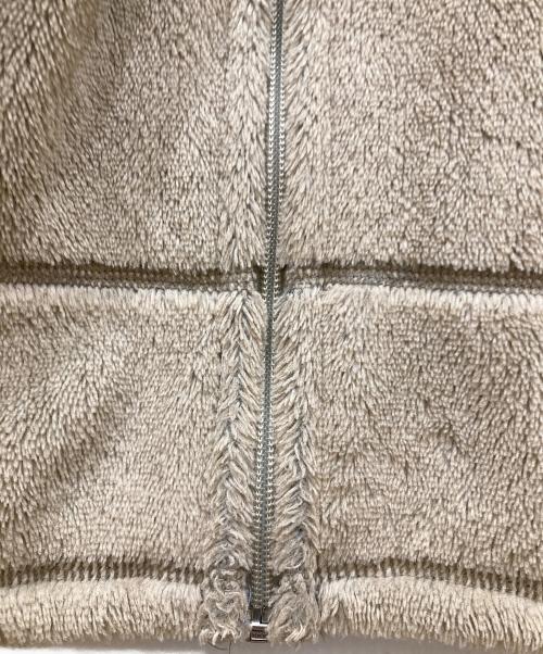 Patagonia（パタゴニア）Patagonia (パタゴニア) R4 Jacket ベージュ サイズ:SIZE Lの古着・服飾アイテム