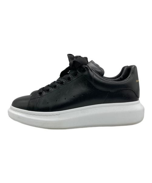 ALEXANDER McQUEEN（アレキサンダーマックイーン）ALEXANDER McQUEEN (アレキサンダーマックイーン) オーバーサイズドスニーカー ブラック サイズ:SIZE 42 1/2の古着・服飾アイテム