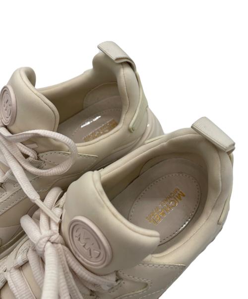 MICHAEL KORS（マイケル・コース）MICHAEL KORS (マイケル・コース) ハイカットスニーカー アイボリー サイズ:7Mの古着・服飾アイテム