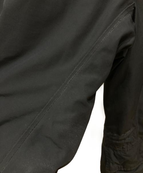 STONE ISLAND（ストーンアイランド）STONE ISLAND (ストーンアイランド) マイクロツイルパデッドフーディブルゾン ブラック サイズ:SIZE Lの古着・服飾アイテム