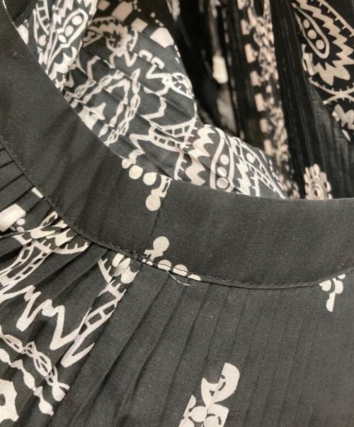 sacai（サカイ）sacai (サカイ) 総柄 ペイズリー ドッキング アシンメトリー プリーツ ブラウス ブラック サイズ:2の古着・服飾アイテム
