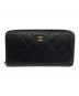 CHANEL（シャネル）の古着「キャビアスキンラウンドファスナーウォレット」｜ブラック