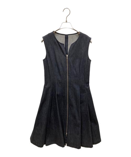 FOXEY NEWYORK（フォクシーニューヨーク）FOXEY NEWYORK (フォクシーニューヨーク) デニムノースリーブワンピース インディゴ サイズ:38の古着・服飾アイテム