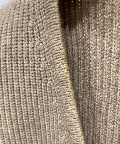 Quinn（クイン）Quinn (クイン) Vネックニット ベージュ サイズ:SIZE 1の古着・服飾アイテム