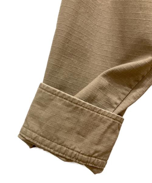 Carhartt WIP（カーハート ワーク イン プログレス）CARHARTT WIP (カーハート ワーク イン プログレス) L/S Sierra Shirt ベージュ×ブラック サイズ:SIZE Mの古着・服飾アイテム