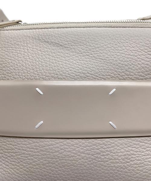 Maison Margiela（メゾンマルジェラ）Maison Margiela (メゾンマルジェラ) 5AC 2WAYショルダーバッグ ベージュの古着・服飾アイテム