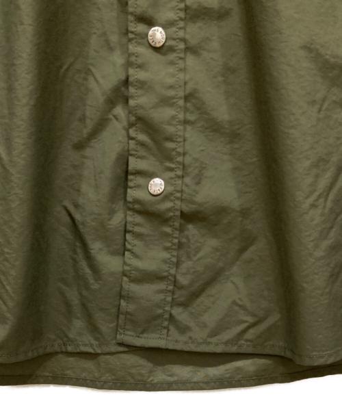 THE NORTH FACE（ザ ノース フェイス）THE NORTH FACE (ザ ノース フェイス) S/S Nuptse Shir ブラック×カーキ サイズ:SIZE Mの古着・服飾アイテム