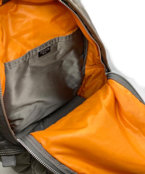 PORTER（ポーター）PORTER (ポーター) DAYPACK グレーの古着・服飾アイテム