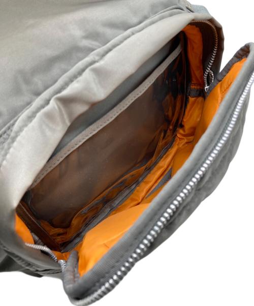 PORTER（ポーター）PORTER (ポーター) DAYPACK グレーの古着・服飾アイテム