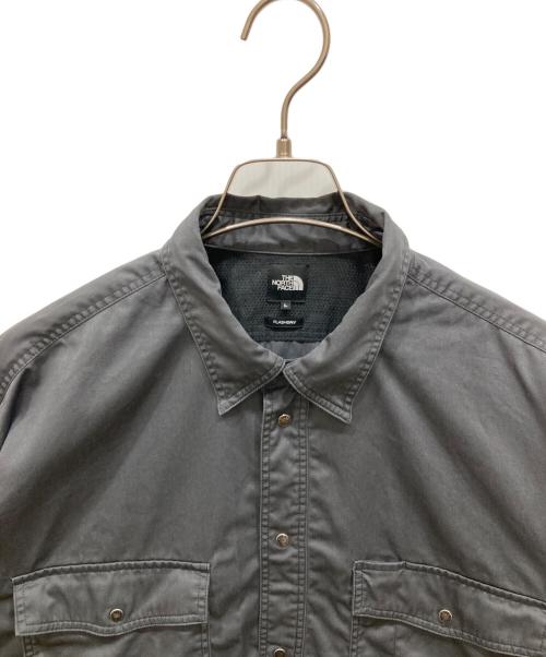 THE NORTH FACE（ザ ノース フェイス）THE NORTH FACE (ザ ノース フェイス) ロングスリーブロックステディチノシャツ グレー サイズ:SIZE Lの古着・服飾アイテム