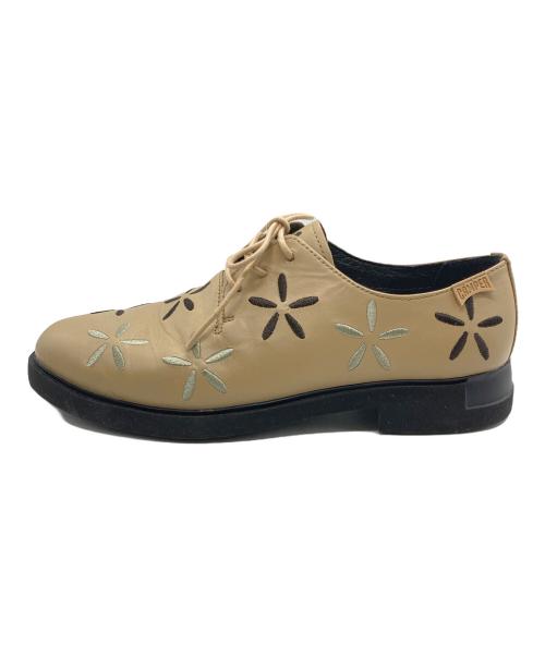 CAMPER（カンペール）CAMPER (カンペール) ツインズ フラットシューズ ベージュ サイズ:SIZE 36の古着・服飾アイテム