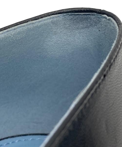 PRADA（プラダ）PRADA (プラダ) ロゴ リボン ポインテッドトゥフラットパンプス ブラック サイズ:SIZE 38の古着・服飾アイテム