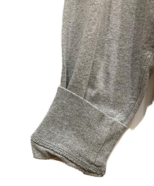 Carhartt WIP（カーハート ワーク イン プログレス）CARHARTT WIP (カーハート ワーク イン プログレス) ロングスリーブカットソー グレー サイズ:SIZE Mの古着・服飾アイテム