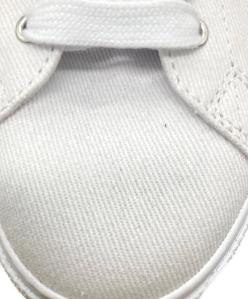 FRED PERRY（フレッドペリー）FRED PERRY (フレッドペリー) ローカットスニーカー ホワイト サイズ:UK8の古着・服飾アイテム