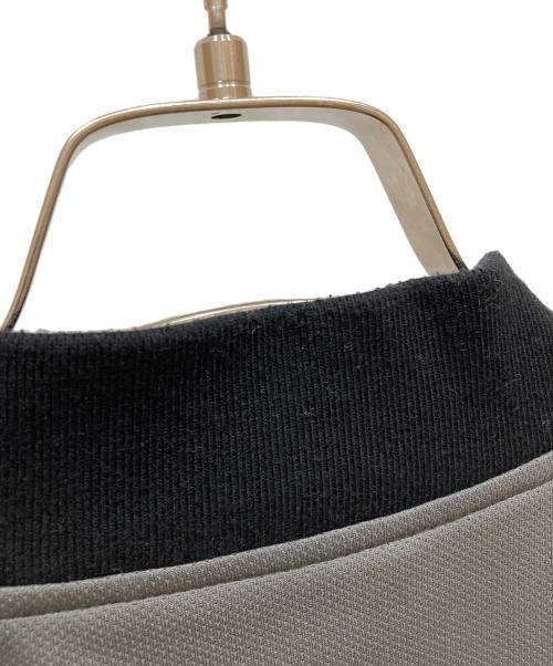 F.C.R.B.（エフシーレアルブリストル）F.C.R.B. (エフシーレアルブリストル) REVERSIBLE PDK JACKET グレー×レッド サイズ:SIZE Lの古着・服飾アイテム